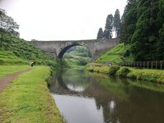 放水に合わせて来たかったんですけどね、なかなか機会がなく、八朔祭りで訪れて以来です。
この時期は農業用水として使用するため休止期間です。