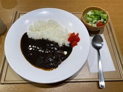 フードコート となみ野キッチン＆カフェで富山ブラックカレーを食べました

思っているカレーとは違う味でした