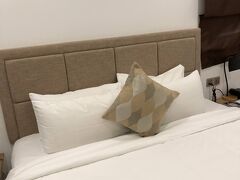 ホーチミン　Nesta Hotel Saigon Central

一人で泊まるには十分でした。