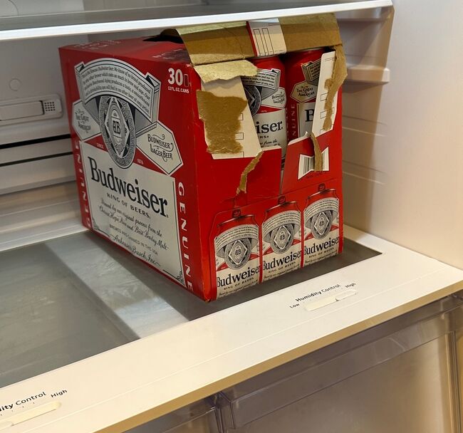 唯一缶入り麦茶は4年前と同じ値段でした！<br />30本パック27.99USD