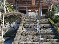 松尾寺

2021年に改修が完了した仁王門です。


松尾寺：http://www.matsunoodera.com
松尾寺：https://saikoku33.gr.jp/place/29