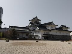 富山城址公園