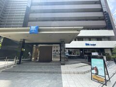 今回のホテルは梅田駅からも徒歩圏、中崎町近くのイビスバジェット大阪梅田です。
