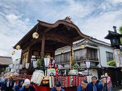 この後、善光寺で奉納の舞をするのでしょう。

午後からはさらに5台ほどの屋台が練り歩くそうですが、暑かったので、長野駅前でセールを見て帰りました。

ここまでご覧いただきありがとうございました。