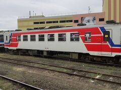 宮古駅は三陸鉄道の車両が多く留置されている。
こちらは昔ながらの車両。