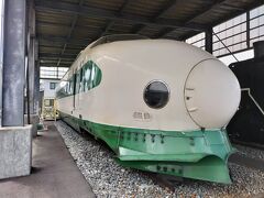 新津鉄道博物館の団子っ鼻。長野新幹線で使われてた車両