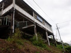 　二駅目の川西駅で下車。

05:15/05:52　広島駅北口BT/広島
06:41/06:56　岩国
07:06　川西