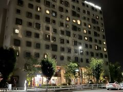 ２１：４０

新木場駅にあるホテルに向かいます。

JR東日本ホテルメッツ東京ベイ新木場が本日のお宿。