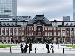 東京駅に早く着いたので、実は観光したことないこちらへ。