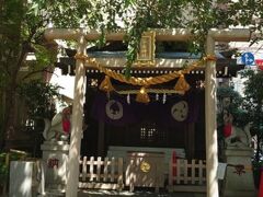 水天宮から茅場町を通って東京駅へ

途中、茶ノ木神社を発見
伏見系の稲荷さま