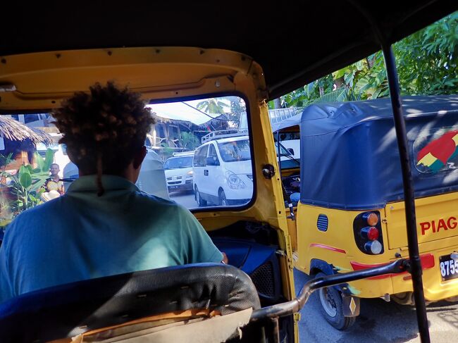 港までAr.30k(990円)。<br />(掲載許可承諾済)