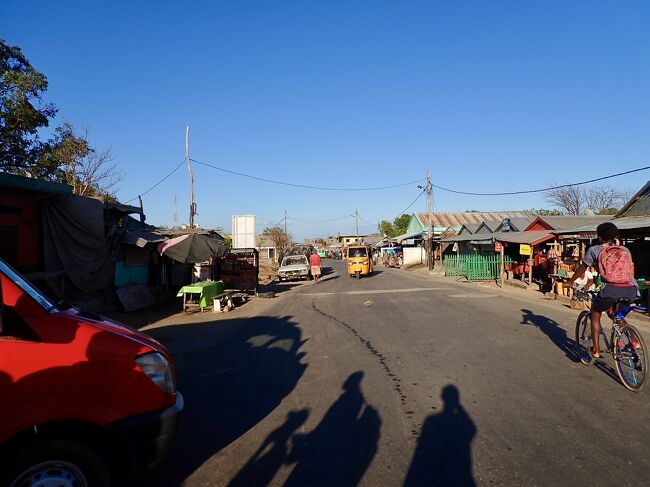 7:40<br />朝食休憩。