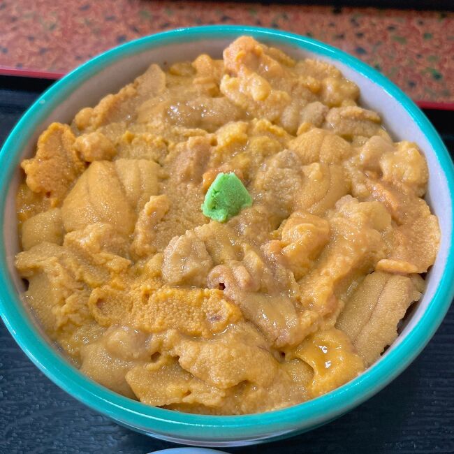 生うに丼　3,900円<br />地域クーポン投入！(^^)v<br />　<br />生うに最高！　<br />これを食べる為にレンタカー借りて積丹まできたんだから(^^)v