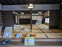 伊能忠敬さんは、寛政12年から文化13年まで、17年をかけて日本全国を測量し、『大日本沿海輿地全図』を完成させ、国土の正確な姿を明らかにした人、なんだそうです。
