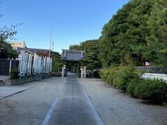 八雲神社の隣にある善福寺