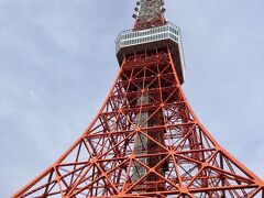 帯広より午前便で帰京後、いったん帰宅し、お昼ご飯を食べ、丸の内から出発し、まずは東京タワーへ。子供たちと来るのは初めて。