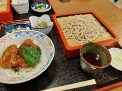 そして妙高高原駅近くの蕎麦屋さんで新潟名物タレかつ丼と蕎麦を食し帰宅。


まだまだ夏を満喫するぞ！