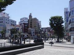 11:00過ぎ、中央線で「甲府駅」へと移動してきました
危険な外気温38度
ここから「山梨交通」の路線バスで「広河原」へと二時間ほどかかって向かいます