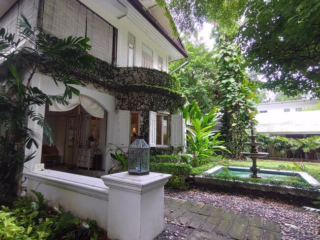 洋館のような建物です。<br />