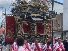 金井町の御拝(屋台)
山あげ会館で、山あげ祭のミニチュア劇を見てから、御拝(屋台)めぐりを開始。
今年の当番町の金井町の御拝