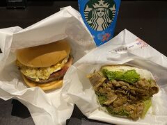 またバスで南京復興駅まで戻って、
駅前モールの、モスのハンバーガーで夜ご飯。