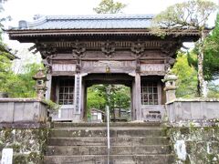 15:05　39番札所 延光寺（高知県宿毛市平田町）仁王門
真言宗 智山派、赤亀山 寺山院（しゃっきざん じさんいん）

土佐路の西南端、「修行の道場」最後の霊場にやってきました。
