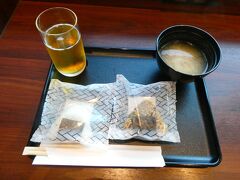 2023年10月1日(土)。
大阪国際空港（伊丹）。
今週もまたま国内線ファーストクラスですのでダイヤモンド・プレミアラウンジで朝食を！