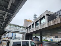 まず寄り道したのは阪神高速京橋PA。
1階は3号神戸線・東行で3階は3号神戸線・西行です。