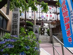 商店街を通り抜けたところに、櫛田神社がありました。