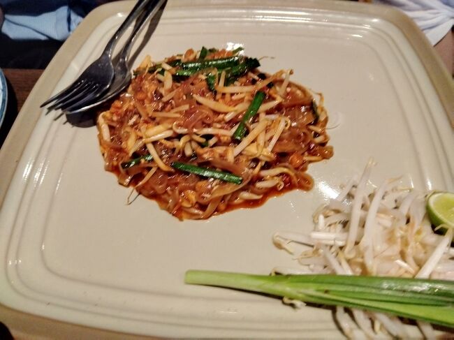 美味しいけど、普段屋台でしか食べない私には・・・少なすぎたw