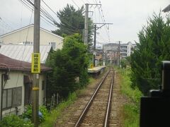 駅があるところだけ勾配が緩んでいるのが分かる。