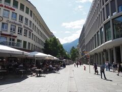 ＜クール駅＞
マイエンフェルトでのんびりしてクール駅に来たらすごい都会！
