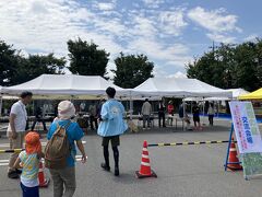 お昼は沼田市の地元の方々の歓待を受け、BBQ。全部焼いてくれるので、食べるだけ。ありがとうございます。