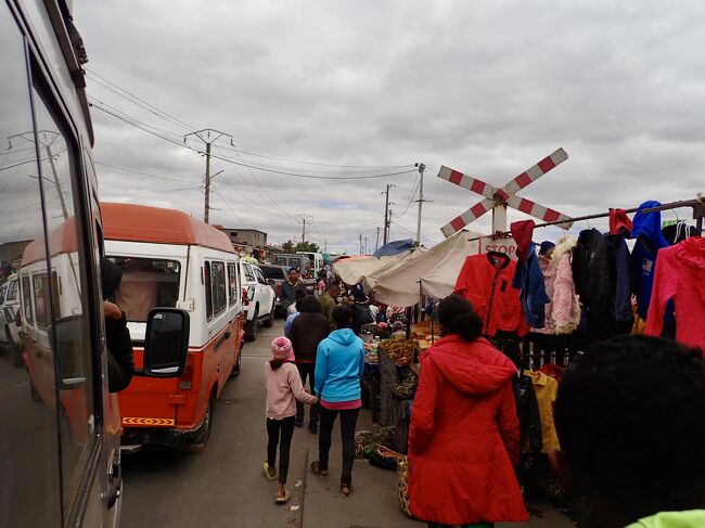 渋滞で、ここからが長いです。