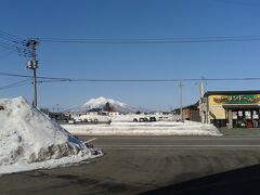 ホテルから駅までバスを利用します。