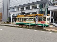 路面電車は富山観光の足ですね。