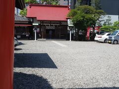 まず、羽衣町の厳島神社にきました。静かな神社です。近くに大通りがあるとは思えないくらいでした。