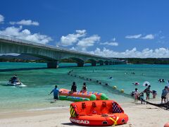 お次は古宇利島へ。

古宇利ビーチへ来てみるも、けっこう荒れててコンディション悪そうだった。