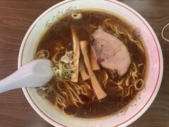 旭川に戻ってお昼のラーメン。
これは醤油だったかな