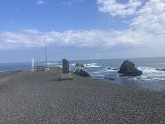 帯広から車で３時間くらいで到着。
途中豪雨だったが着いたら晴れてた。
風は凄い。