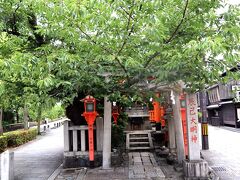 そのまま更に進むと、、、辰巳大明神が！！
京都サスペンスで、忘れてはならないこの神社…。やっぱり、この社を見るとテンションが上がりますねー。

辰巳大明神
https://souda-kyoto.jp/guide/spot/tatsumidaimyojin.html