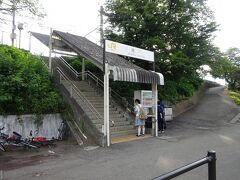 身延線、善光寺駅。JR東海の駅。
要するに酒折駅から「鉄の抜け道」をしてきたわけですが･･･

先日、熊本から遠路来られていたＴさんがこの抜け道をしているのを見て、中央線沿線住民の私も近くに来た際にはやりたいと思っていた。