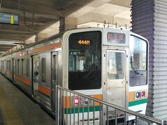 今日は宇都宮駅から小山駅乗り換えで栃木駅へ
栃木の蔵の街散策です