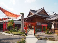 そんなに大きな神社さんじゃないので、境内もあまり広くはありません