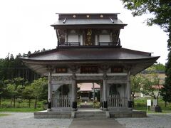 次に向ったのが木古内駅からほど近い所にある「禅燈寺」
1902年に山形県鶴岡からの開拓者が建立した、曹洞宗のお寺です。