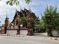 ワット ラーチャモンティアン