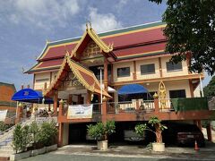 ワット モー カム ツゥアン