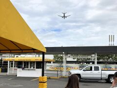 ハーツレンタカー (ロサンゼルス国際空港営業所)