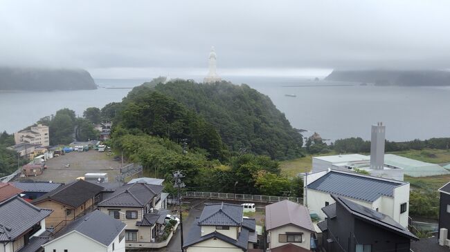 鉄の歴史館は高台にあり、釜石大観音を見下ろすこともできました。