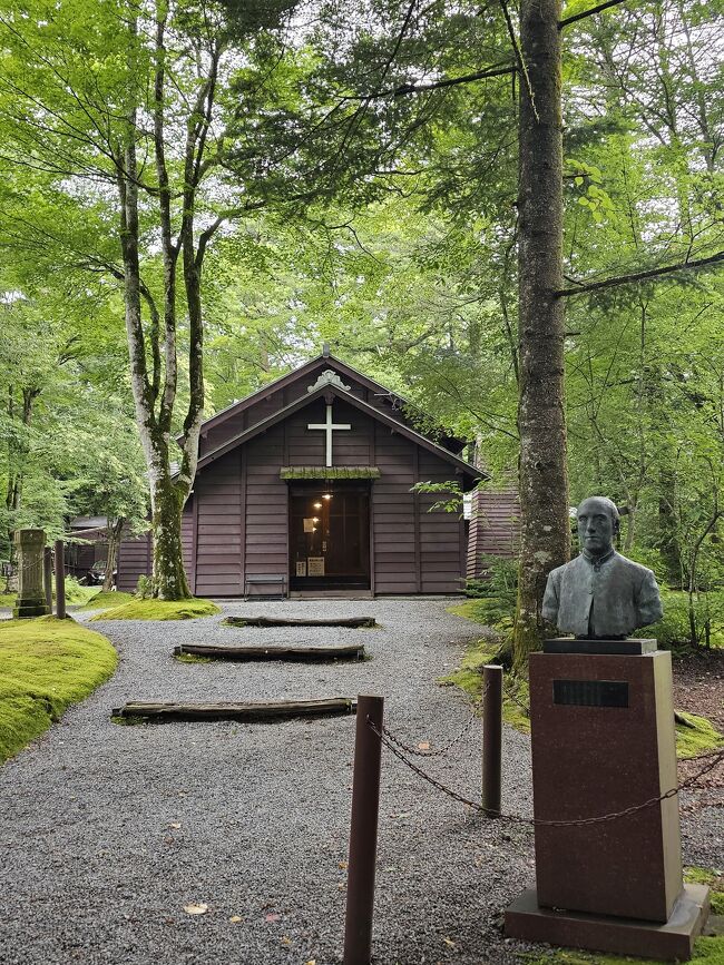 軽井沢の骨董屋さんで求めたアンテーク婦人像陶器製 軽井沢の骨董屋さんで求めたアンテーク婦人像陶器製 （美術館